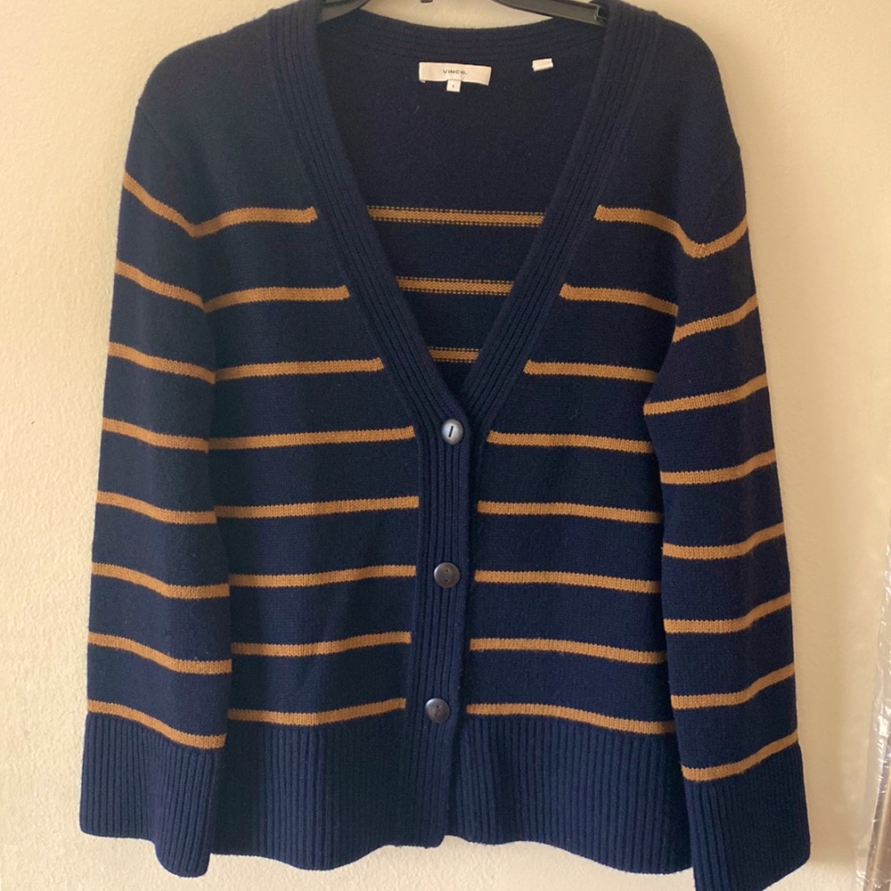 Vince V neck cardigan wool/cashmere size S